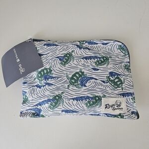 Reyn Spooner United First Class Travel Kit